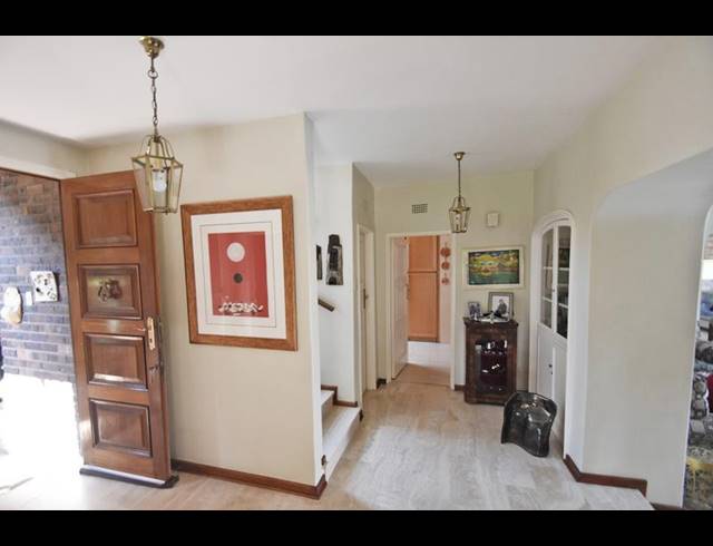 5 BEDROOM TOWNHOUSE FOR SALE IN BEDFORD PARK